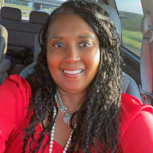 Meet your Posher, Renia